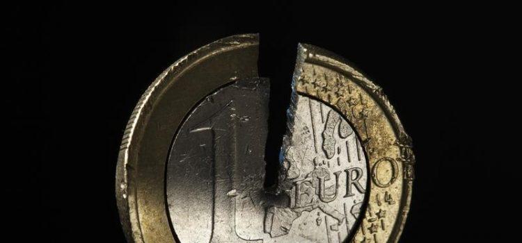 رویترز به دلیل شوک رکود تورمی، یورو را به زیر برابری در برابر فرانک سوئیس کاهش داد