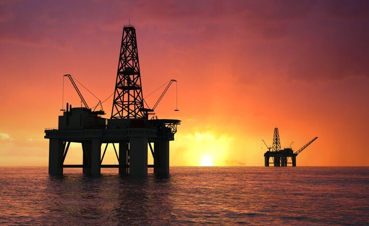 معاملات آتی نفت خام: افزایش بیشتر همچنان محتمل است
